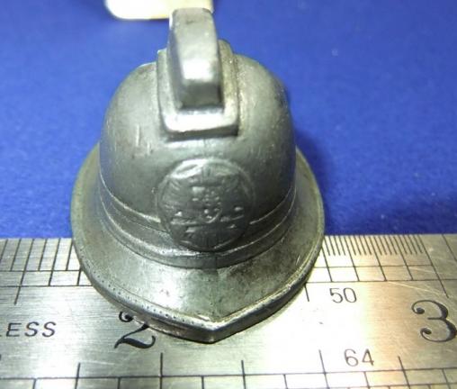 Fire service brigade keyring helmet fob emergency fireman pewter souvenir