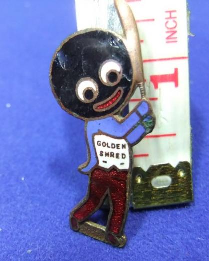 Robertsons jam golly badge cricket red feet blue hands advert hw miller