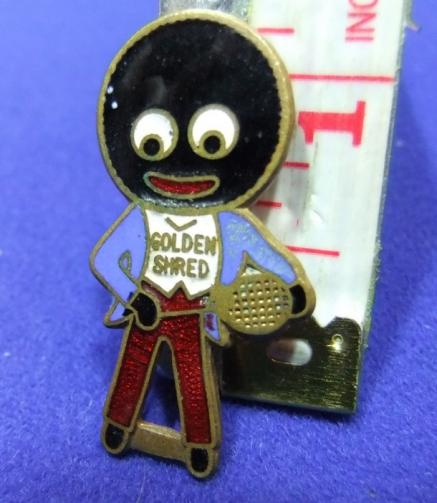 Robertsons jam golly badge tennis black feet black hands advert f&ss