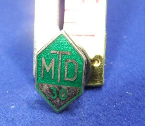 MDT 30 transport service badge ? bus coach ? staff employee silver hallmark