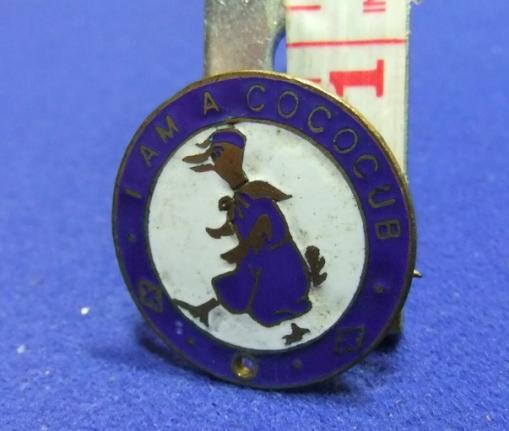 Cadburys cocoa cubs  badge i am a cococub 1930s childrens member membership