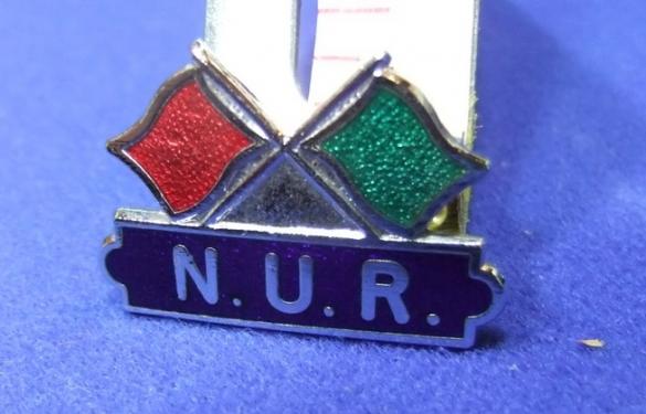 NUR Rail railway national union of railwaymen badge member membership employee staff