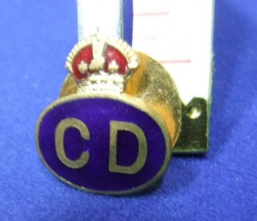 ww2 badge CD civil defence home front war effort volunteer voluntary military