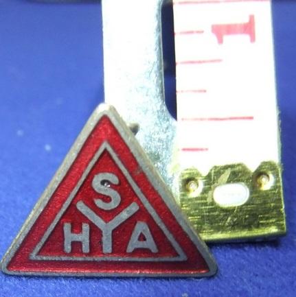 SYHA Scottish youth hostels assocn badge