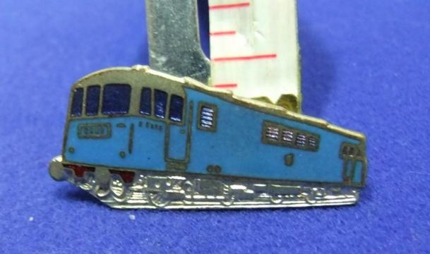 Train railway badge AL 1 81 Class RSO railway servants orphanage charity loco