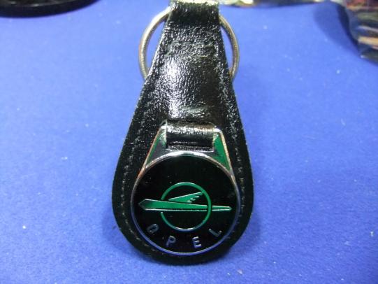 motor car keyring opel  1960s 70s advert automobilia motoring owner