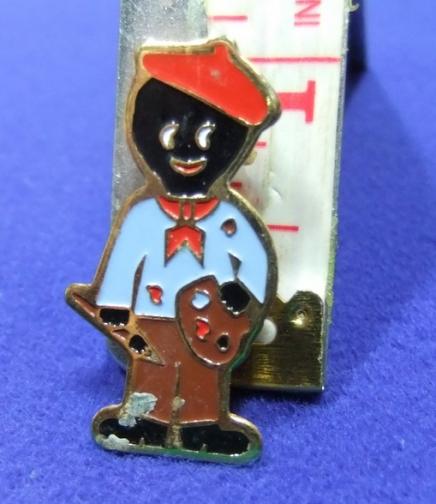 robertsons golly badge brooch artist 1996 variant brow tip