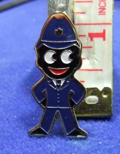 robertsons golly badge brooch policeman 1980s pointed feet