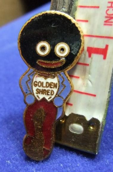 Robertsons jam golly standard golly red feet blue hands advert F&S