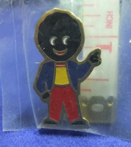 Robertsons golly badge brooch standard classic 1990