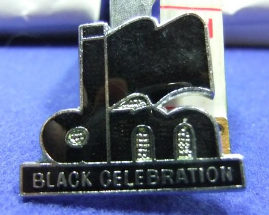 Depeche Mode official 1986 black celebration pin badge souvenir
