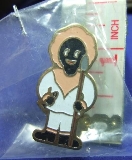 Robertsons golly badge brooch eskimo 1996