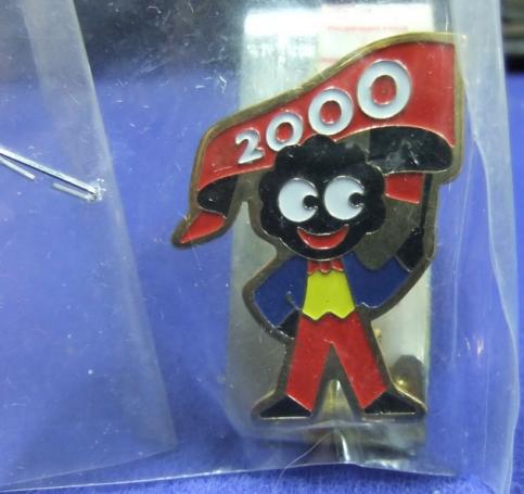 Robertsons golly badge brooch 1999 fancy dress