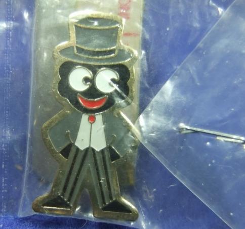 Robertsons golly badge brooch groom 1999 fancy dress