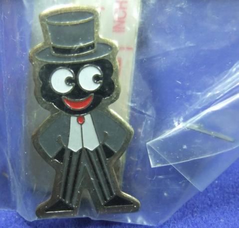 Robertsons golly badge brooch 1999 groom fancy dress