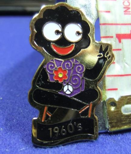Robertsons golly 1960s Historical Events 2001 set
