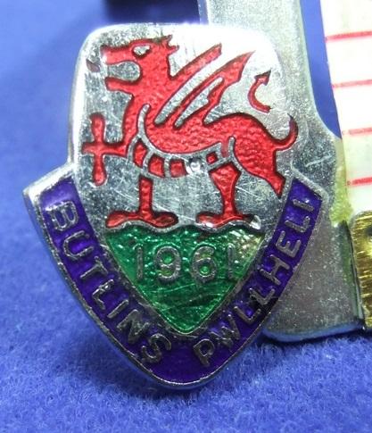 Butlins holiday camp badge pwllheli 1961