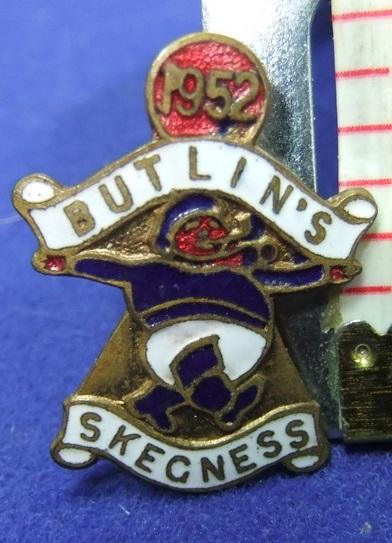 Butlins holiday camp badge skegness 1952