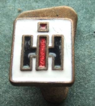 IH International Harvester Tractors Advertising Badge