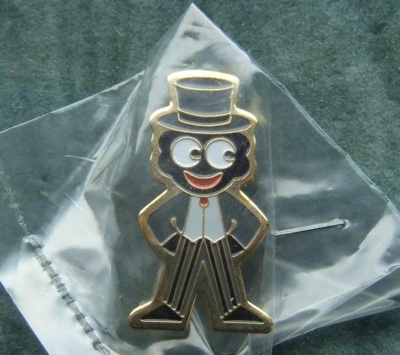 Robertsons Golly Badge 1999 Fancy Dress Set Groom