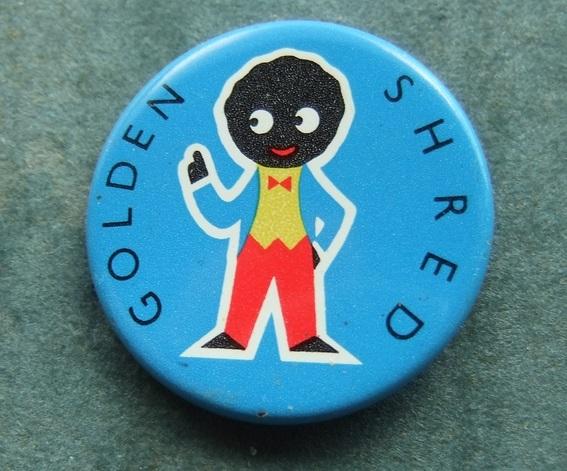 Robertsons Golly Golden Shred Tin Badge 1970s Lithograph