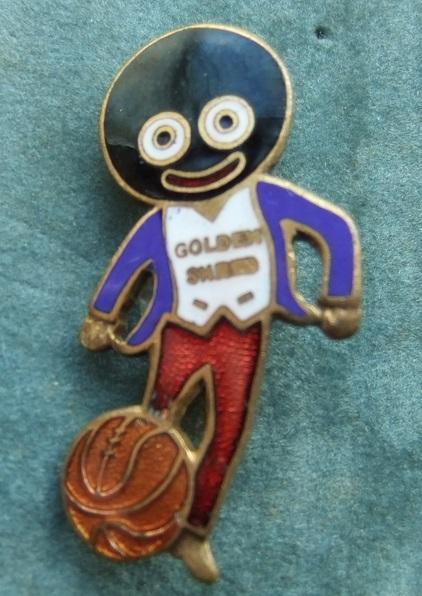 Robertsons Golly footballer white waistcoat badge FATTORINI