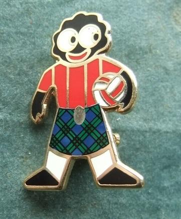 Golly Footballer Red Shirt in Kilt Badge Non Robertsons issue