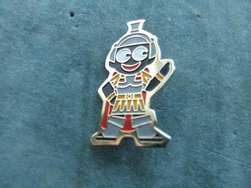 Robertsons Golly Badge 1999 Fancy Dress Set Roman