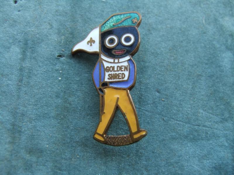 Robertson's Golly Boy Scout green beret badge c1968