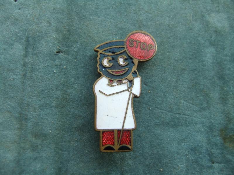 Robertson Golly Lollipopman badge 1970s Die A gomm