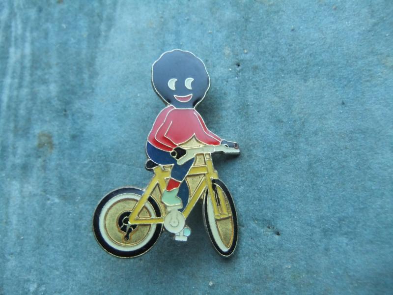 Robertsons jam golly badge cyclist 1993 94 large acrylic H