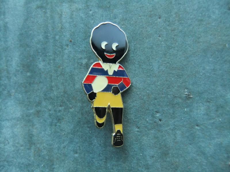 Robertsons golly badge Rugby Player 1993 94 large acrylic